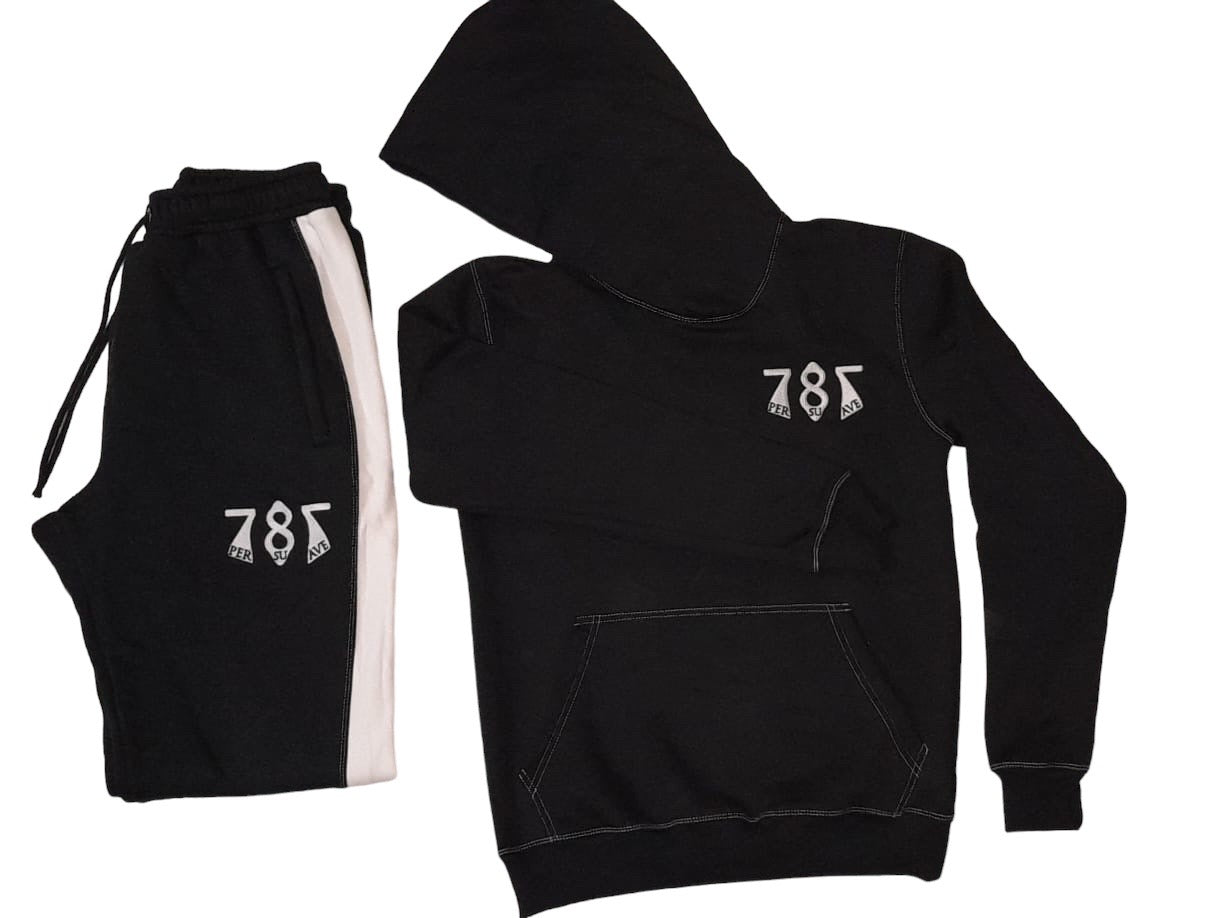 787 SWEATSUIT